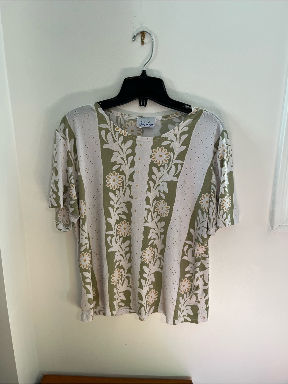Vintage Floral Stripe Short Sleeve Top - Sage Green & White Size X-Large